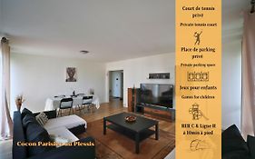 Cocon Parisien Au Plessis - Court De Tennis Prive